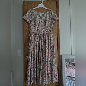 Vintage Laura Ashley women's multi floral cottagecore summer tea dress Size 14
